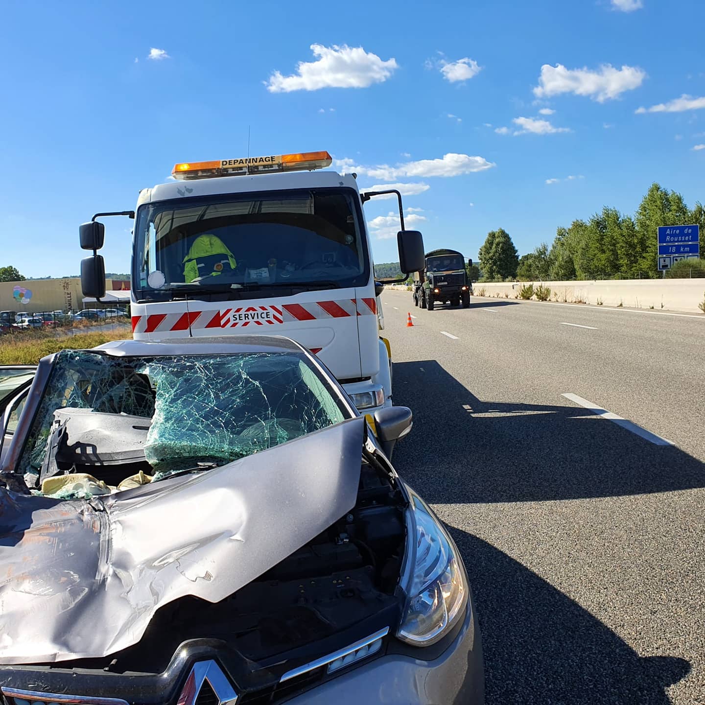 emmanuel baly Dépanneur VL emmanuel baly photo Dépanneur-Remorqueur