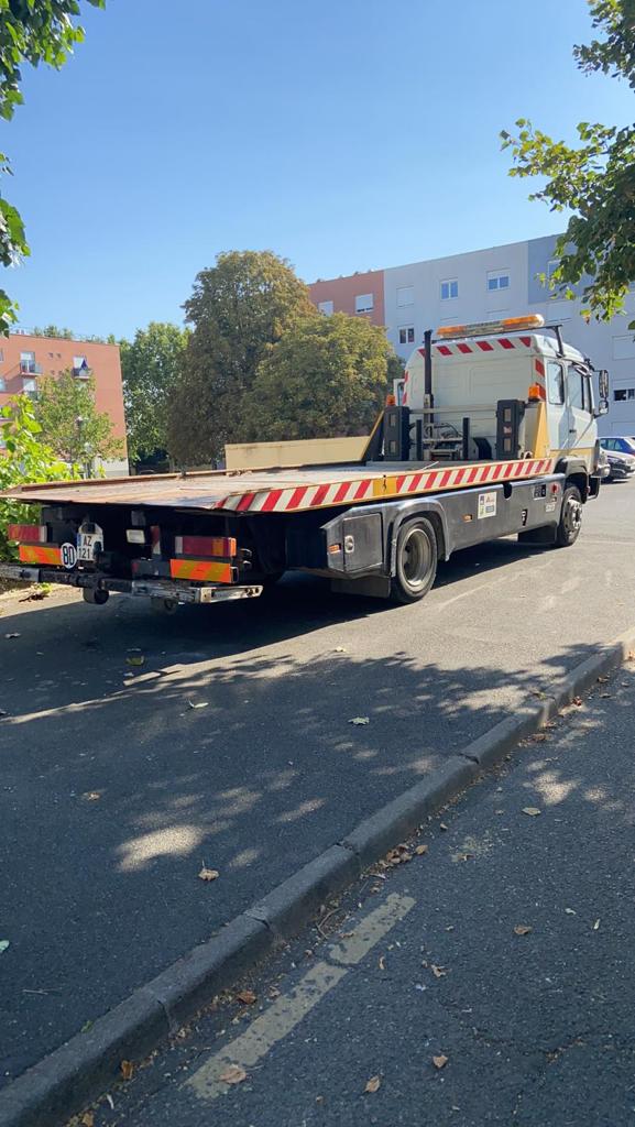 ALI ACHOUR - Dépanneur-Remorqueur.com Photo profil Dépanneur-Remorqueur.com