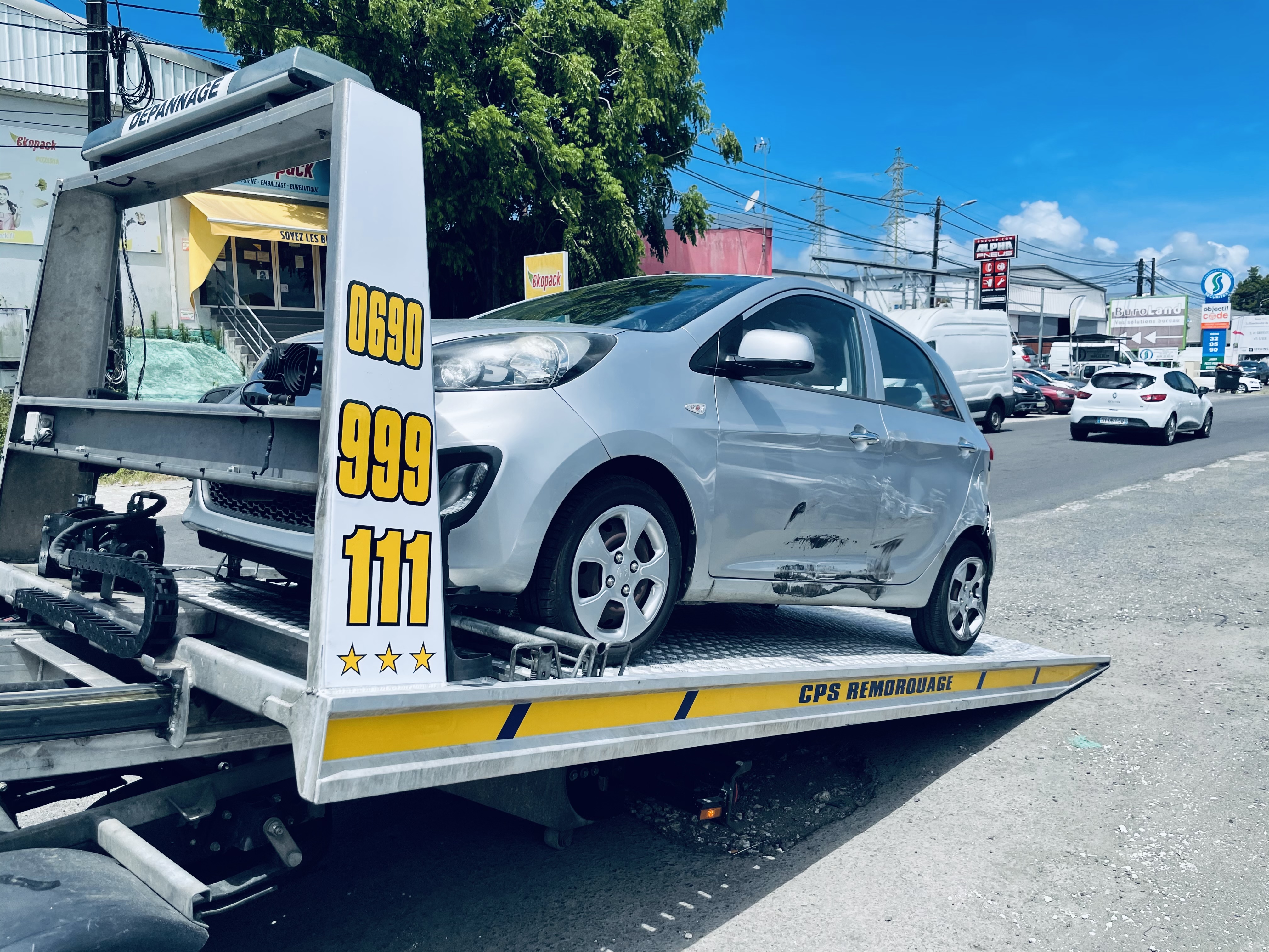 emmanuel binga Dépanneur VL - Accident emmanuel binga photo Dépanneur-Remorqueur