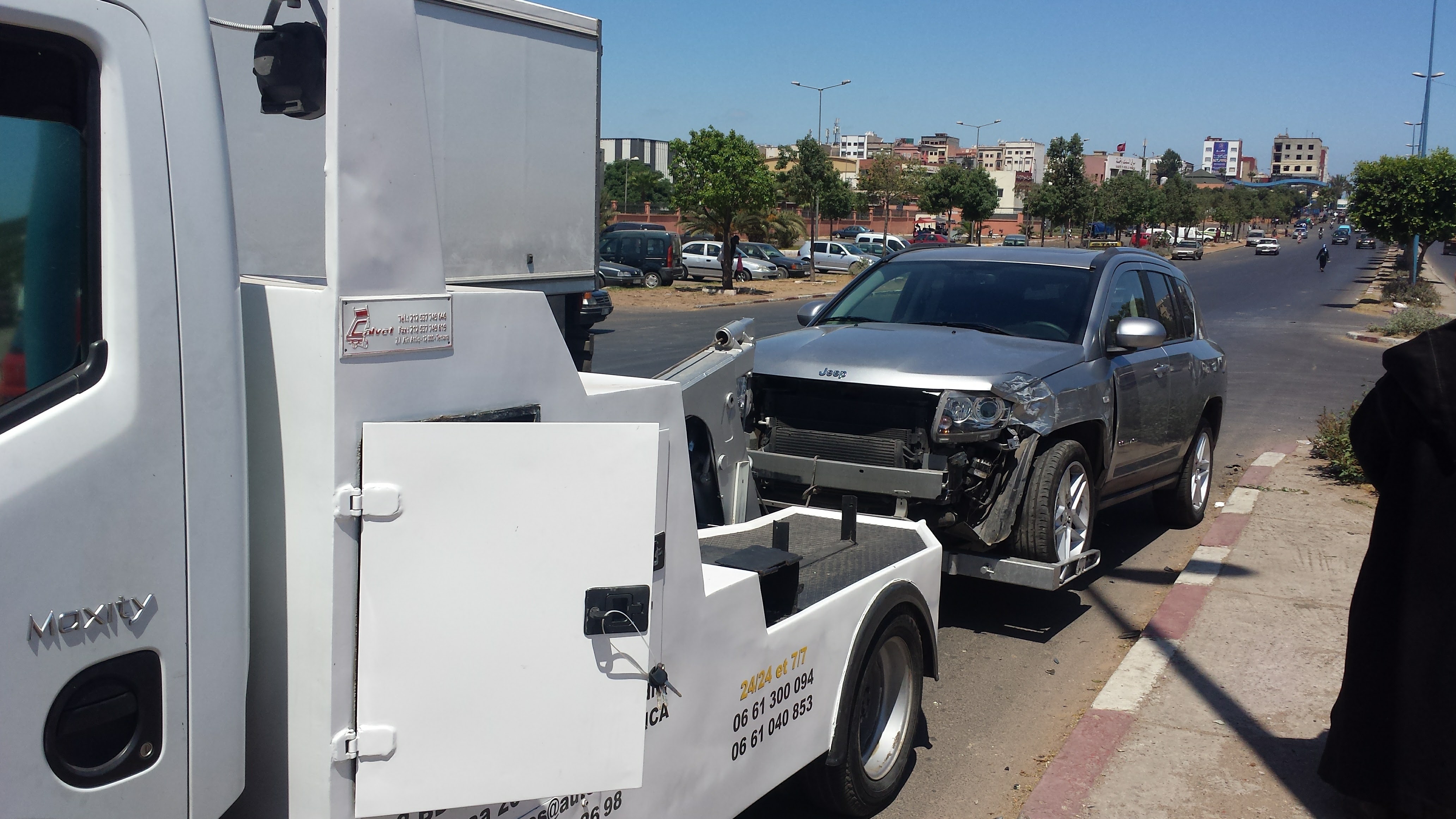 lahcen hannoun Dépanneur VL  - traktage vhls sous soule lahcen hannoun photo Dépanneur-Remorqueur